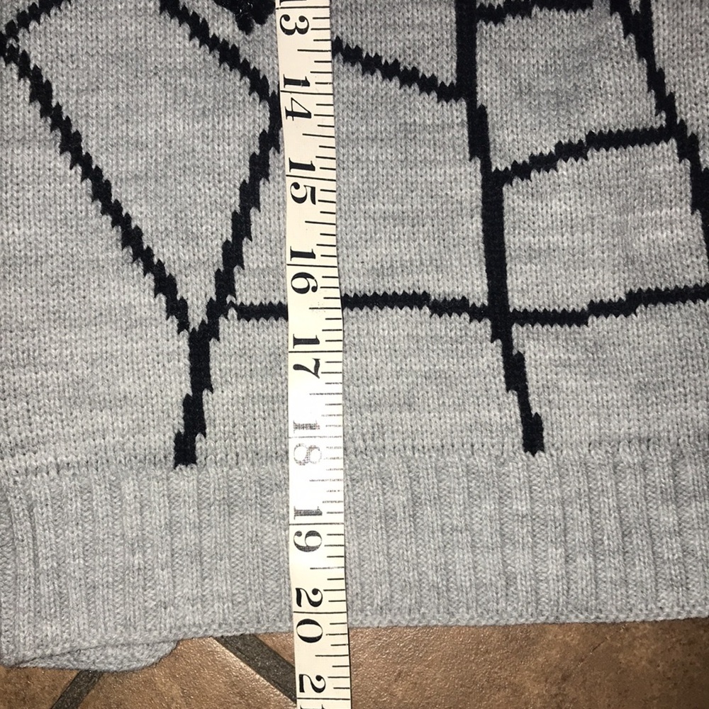 NWOT Pet Halloween Sweater - Picture 5 of 6